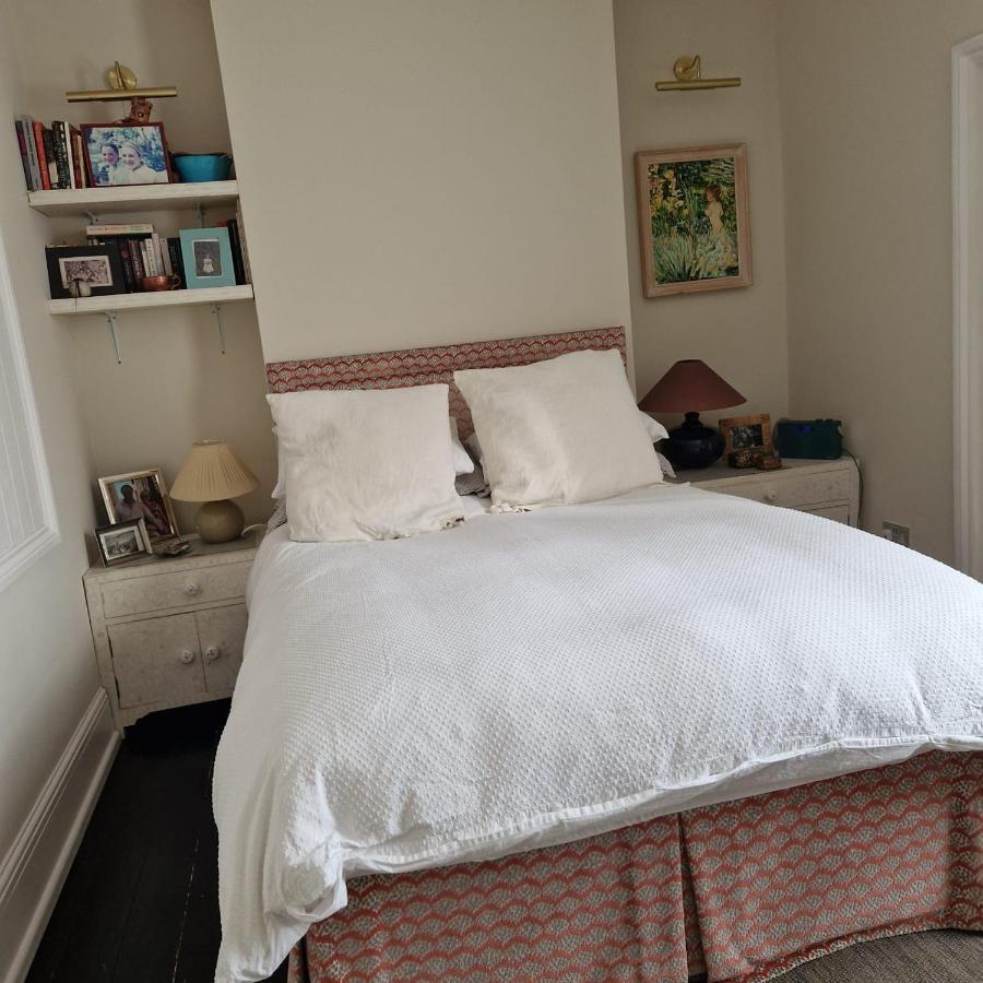 Apartamento Colourful 2 Bed 2 Bath Tooting House Londres Exterior foto
