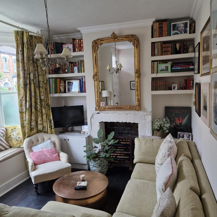 Apartamento Colourful 2 Bed 2 Bath Tooting House Londres Exterior foto